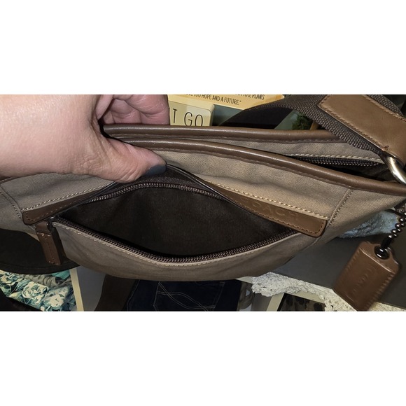 COACH KHAKI BROWN CAMDEN CANVAS ZIP TOP CROSSBODY (F70820) EXCELLENT CONDITION - Picture 7 of 16
